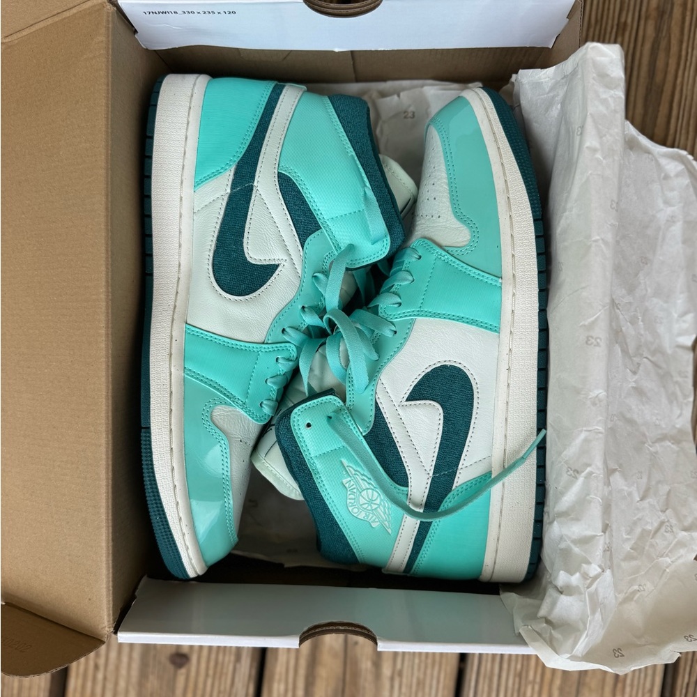 Air Jordan Mid Sneakers - Turquoise and White
